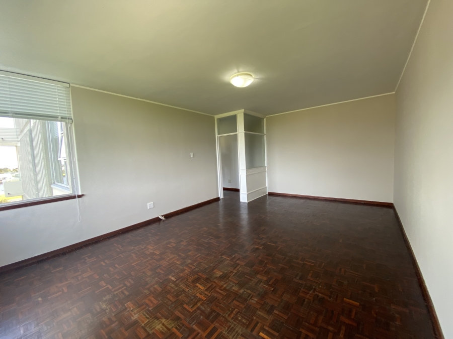 To Let 3 Bedroom Property for Rent in Milnerton Central Western Cape